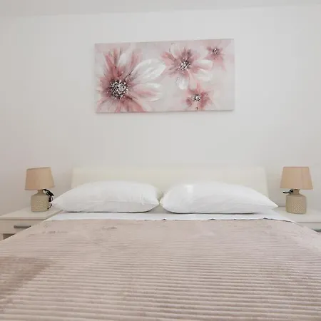 Apartment Bepo Molat